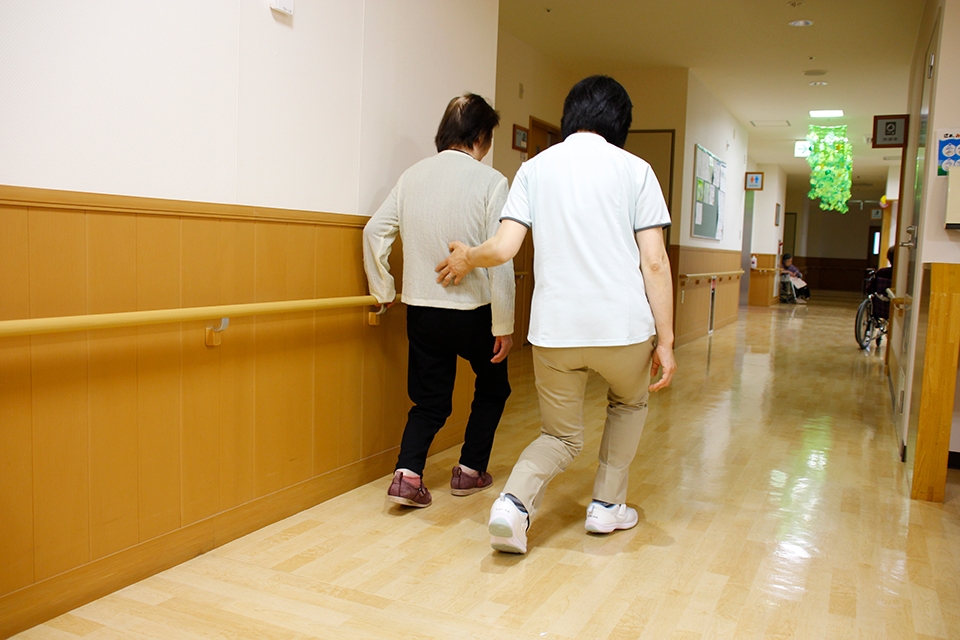 機能訓練指導員によるリハビリ