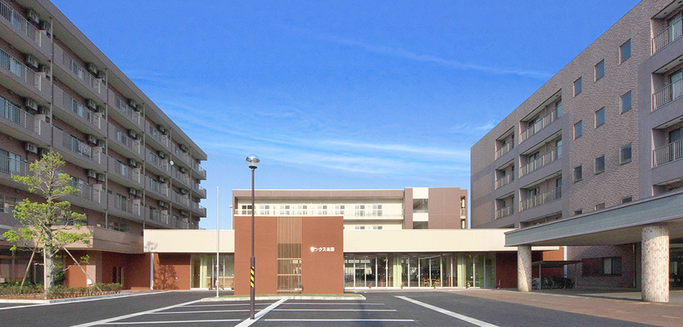 サンクス高田 外観